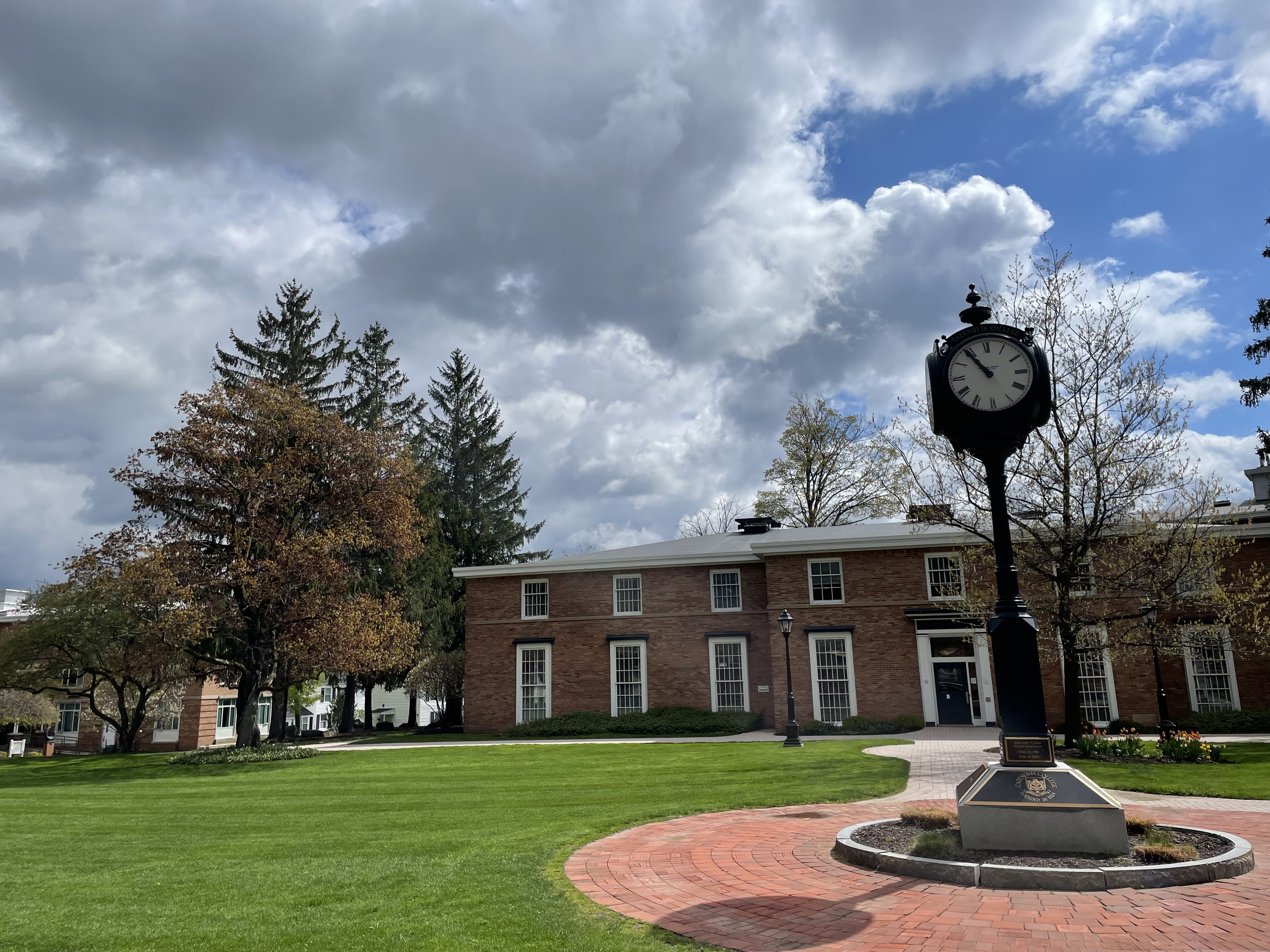 Cazenovia library exterior